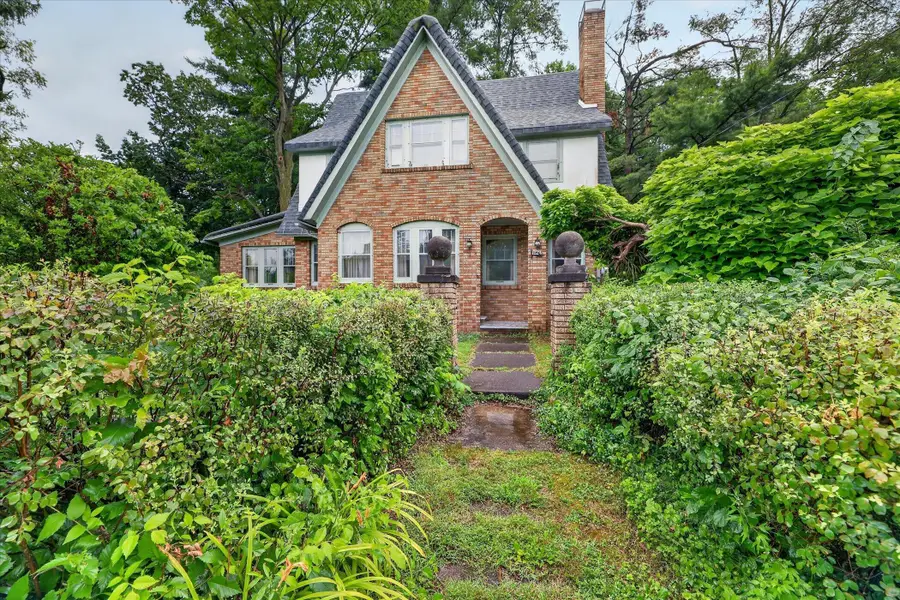 1124 Ashley Drive, Kalamazoo, MI 49048 - #2