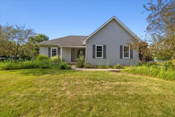 330 Baker Street, Manchester, MI 48158