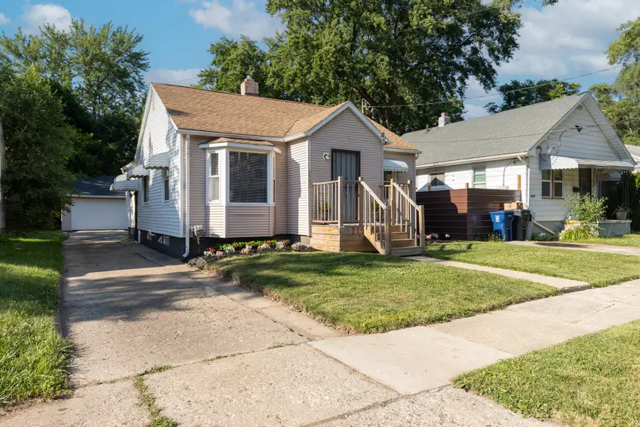 3502 Arlene Avenue, Flint, MI 48503 - #2