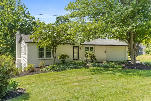 86 7 Mile Road Ne, Comstock Park, MI 49321