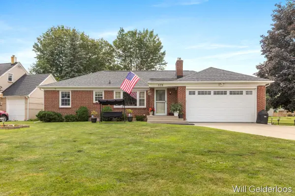 559 Shawmut Boulevard Nw, Grand Rapids, MI 49504