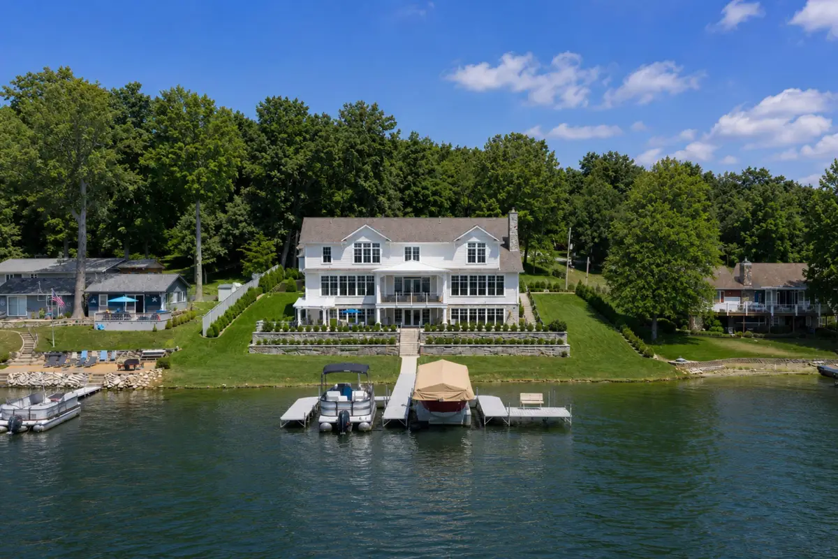 92904 County Road 690, Dowagiac, MI 49047 - #1