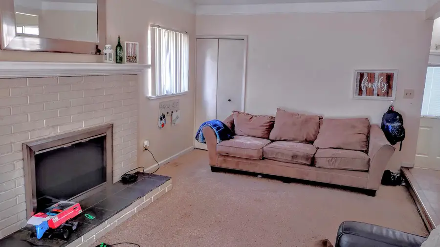 42150 Addison Avenue, Canton, MI 48187 - #3
