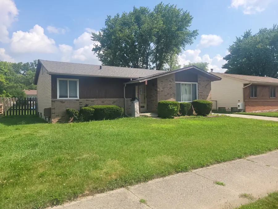 30106 Jamestown Street, Romulus, MI 48174 - #2