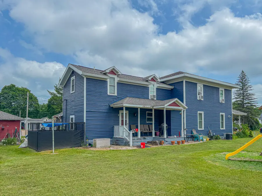 326 W Bridge Street, Big Rapids, MI 49307 - #3