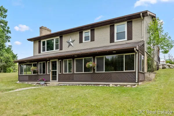 15721 W Almy Road, Howard City, MI 49329
