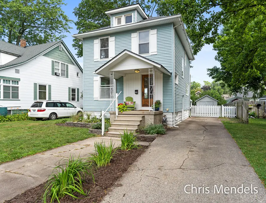 1013 Pennoyer Avenue, Grand Haven, MI 49417 - #2