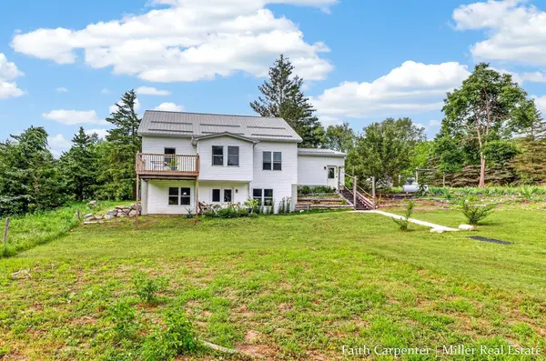 3062 W Cloverdale Road, Delton, MI 49046