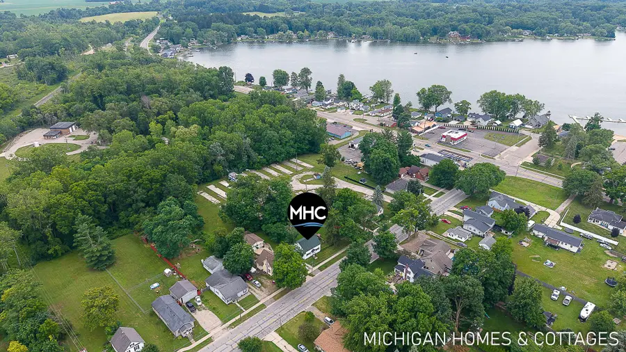 752 Jordan Lake Avenue, Lake Odessa, MI 48849 - #2