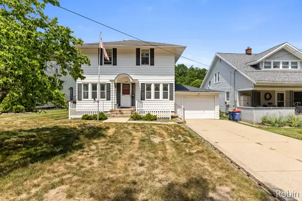 1545 4th Street Nw, Grand Rapids, MI 49504