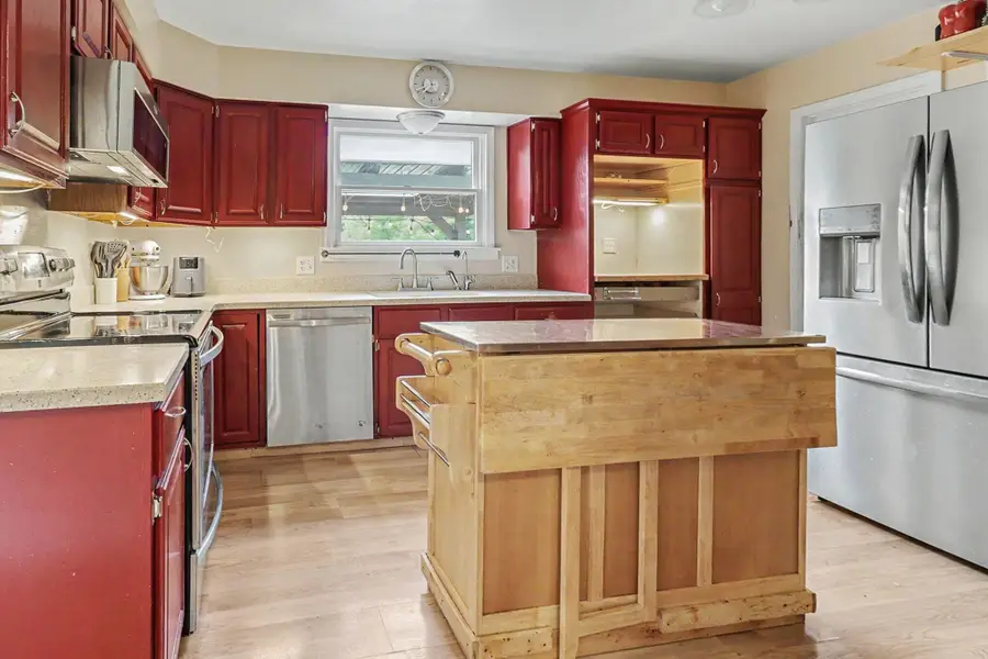 515 E Pine Street, Fremont, MI 49412 - #3