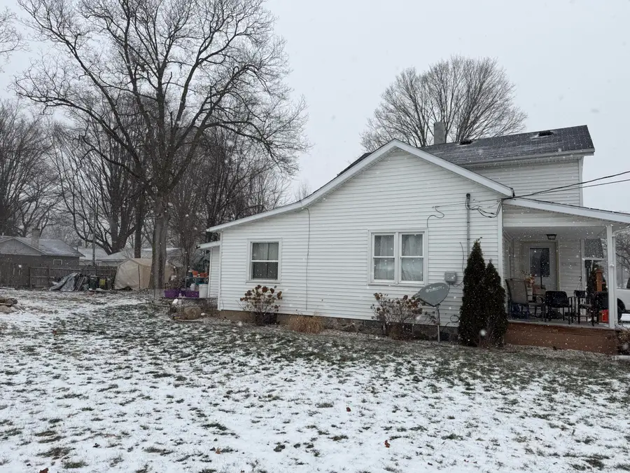 108 N Lincoln Avenue, Three Rivers, MI 49093 - #3