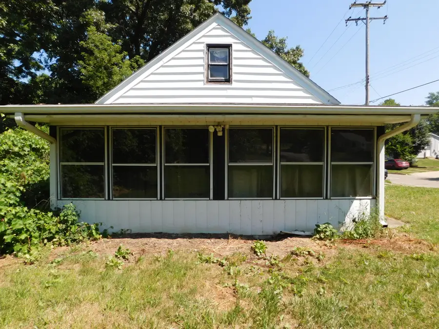 285 Bechman Avenue N, Battle Creek, MI 49015 - #2