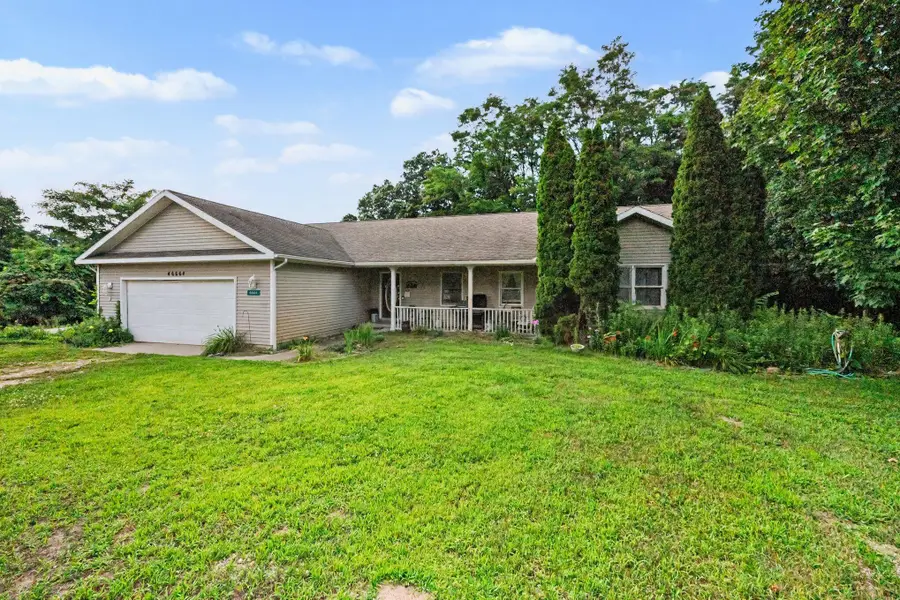 46664 Co Rd 374, Paw Paw, MI 49079 - #2