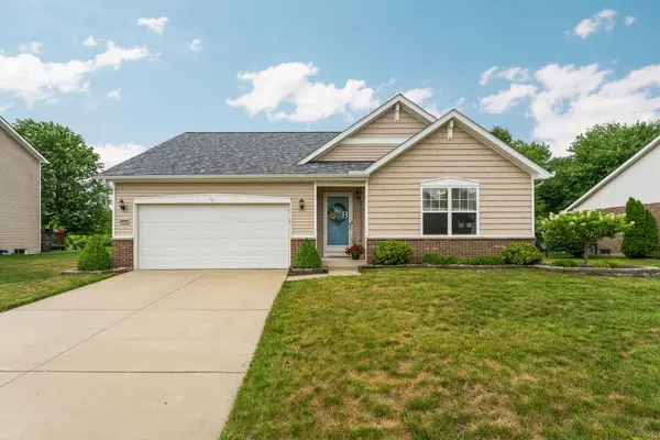 28820 Apple Blossom Drive, Flat Rock, MI 48134
