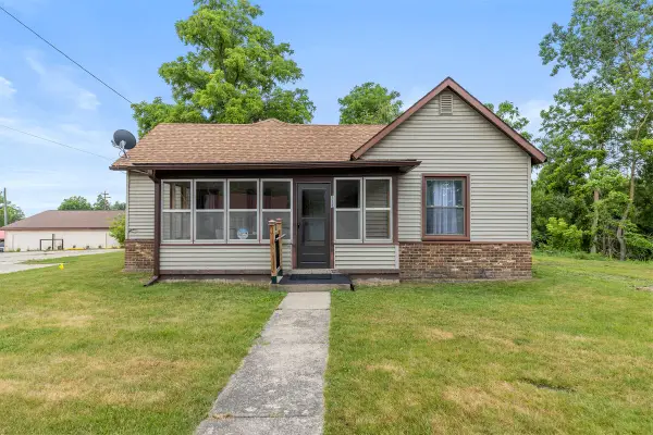 111 N Main Street, Crystal, MI 48818