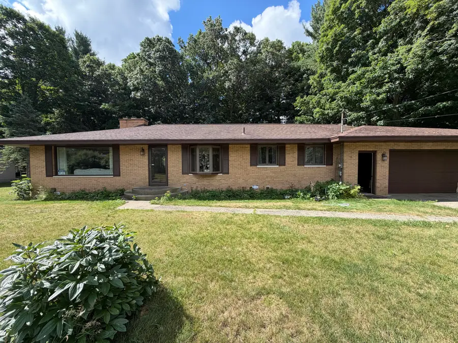 5049 Glendale Avenue, Montague, MI 49437 - #2