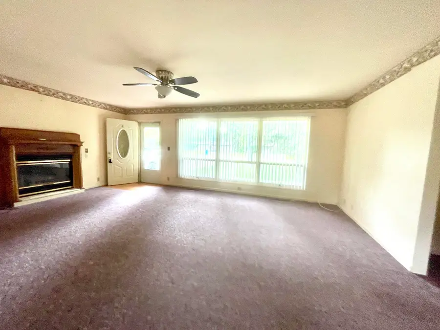 1806 Barr Street, Hillsdale, MI 49242 - #3