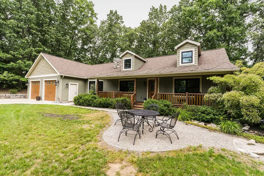 8319 Pine Island Drive Ne, Comstock Park, MI 49321 - #3