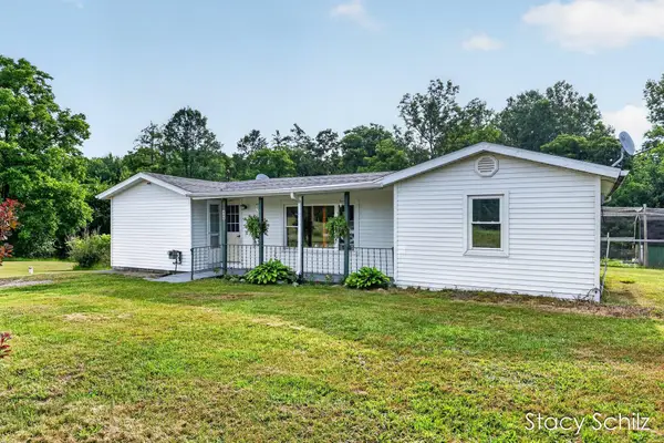 426 N Ionia Road, Vermontville, MI 49096