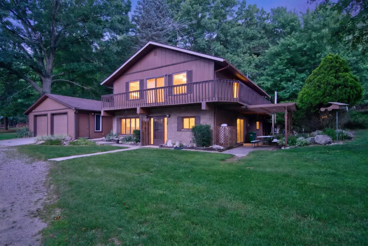 1611 S Williamston Road, Dansville, MI 48819 - #1