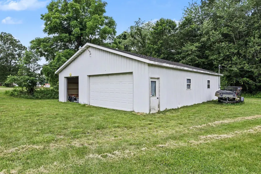 15690 Madron Lake Road, Buchanan, MI 49107 - #2