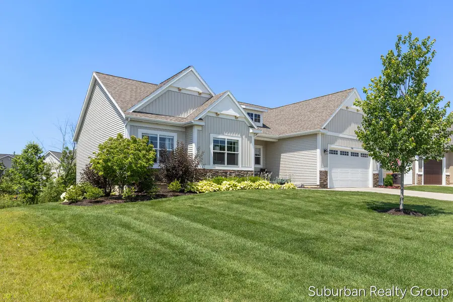 7361 Yellowstone Drive, Hudsonville, MI 49426 - #2
