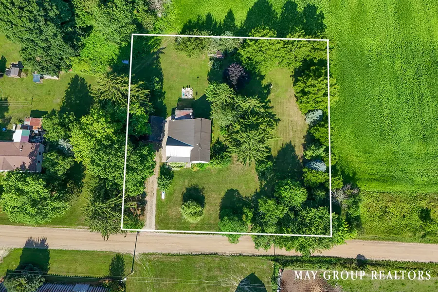 7572 Collins Road, Fenwick, MI 48834 - #3