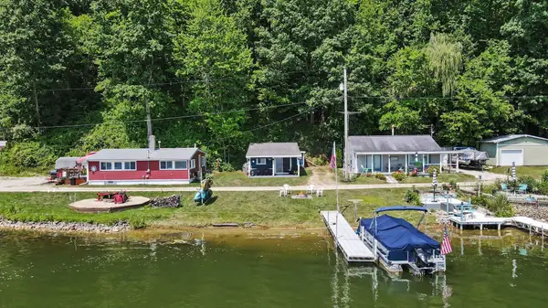 2441 Bristol Lake Street, Dowling, MI 49050