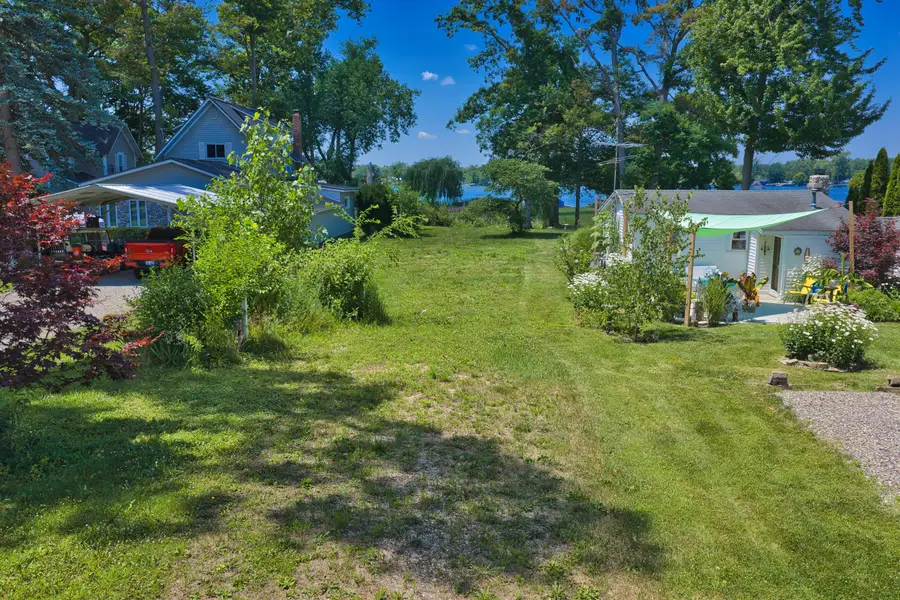 196 Wildwood Beach Road, Quincy, MI 49082 - #3