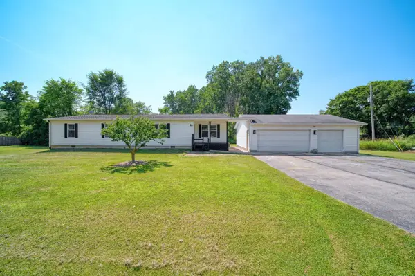 250 Long Avenue, Michigan Center, MI 49254
