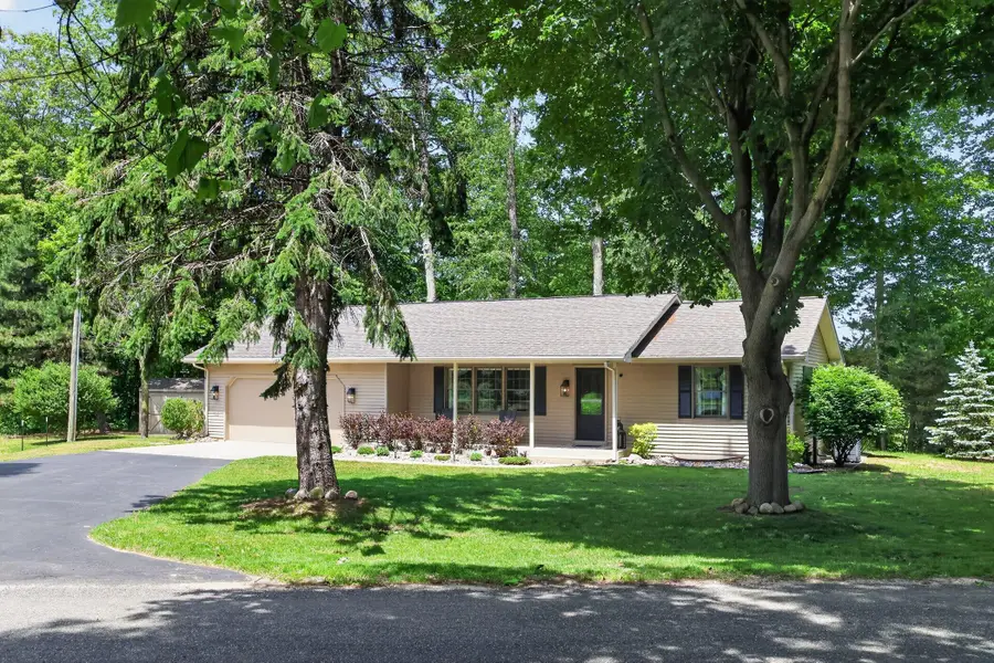 70070 2nd Avenue, South Haven, MI 49090 - #3