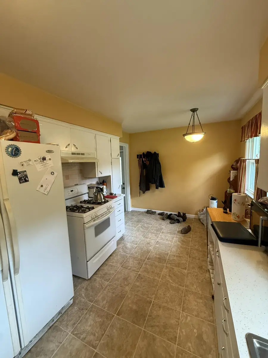 2463 Virginia Road, Benton Harbor, MI 49022 - #3
