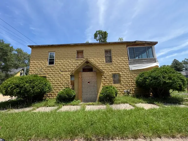 817 Thresher Avenue, Benton Harbor, MI 49022