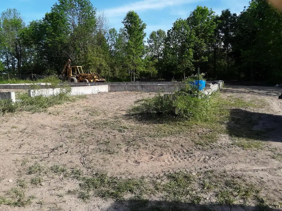 598 E North Street, Hastings, MI 49058 - #3
