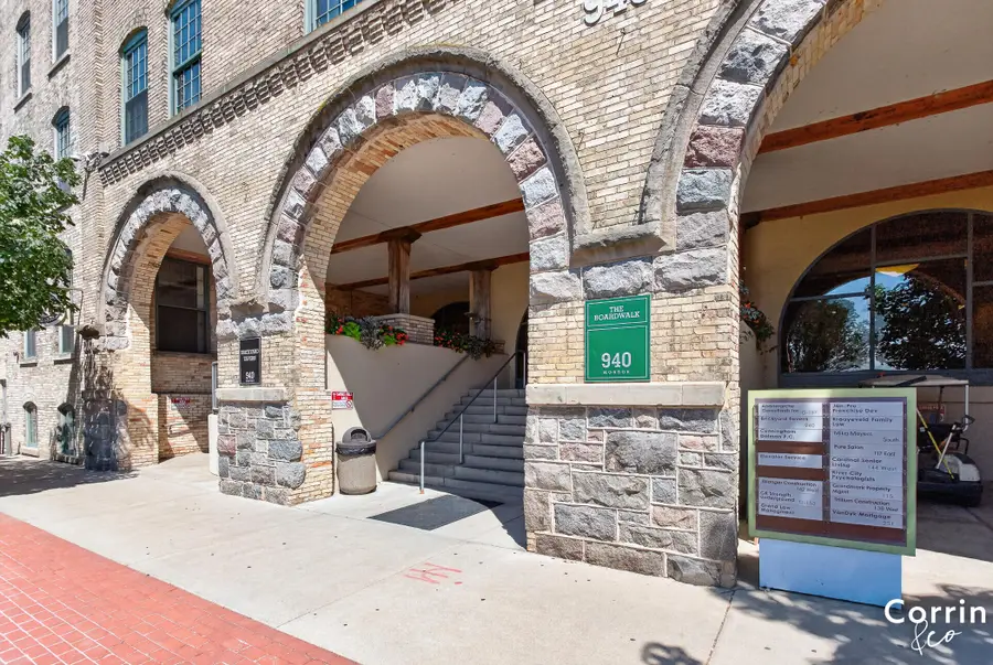 940 Monroe Avenue Nw #123, Grand Rapids, MI 49503 - #2