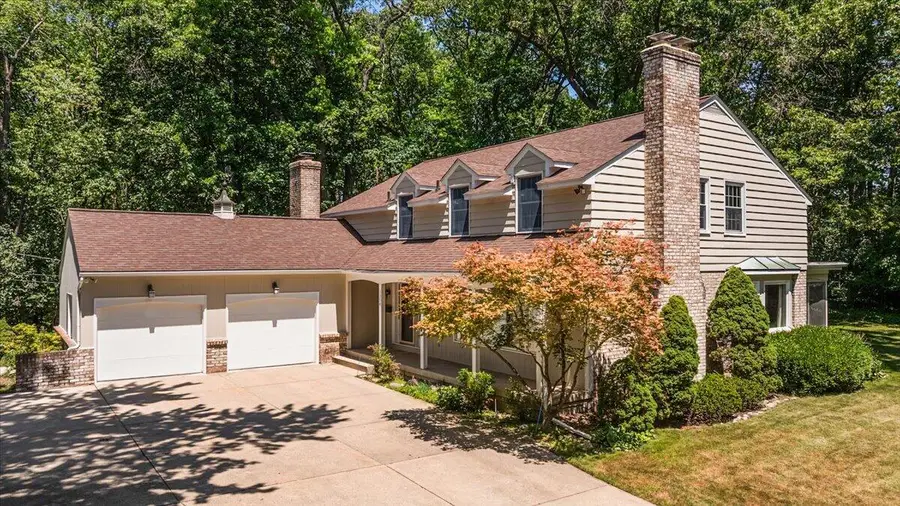 1354 Cornell Avenue Se, Grand Rapids, MI 49506 - #2