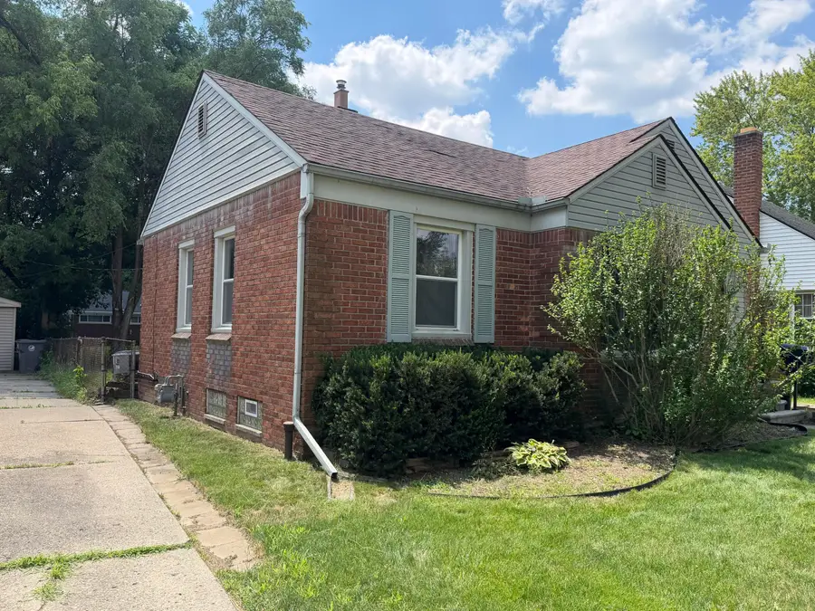 26431 Sunningdale Drive, Inkster, MI 48141 - #2