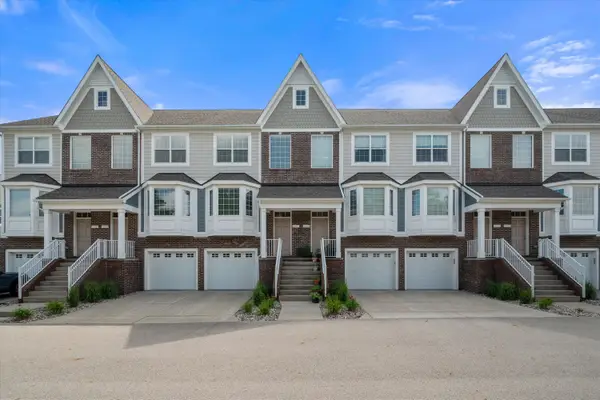 2557 W Towne Street, Ann Arbor, MI 48103