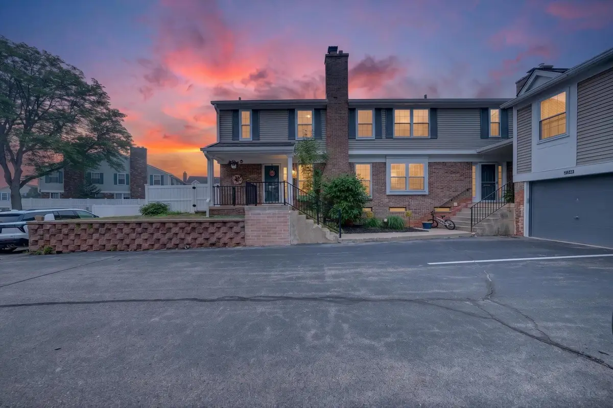 21344 E Glen Haven Circle, Northville, MI 48167 - #1