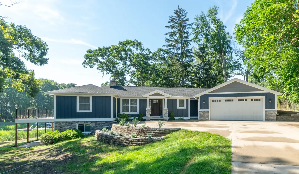 1629 Forest Park Road, Norton Shores, MI 49441 - #1