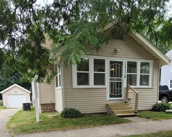 1112 Woodsum Street, Jackson, MI 49203