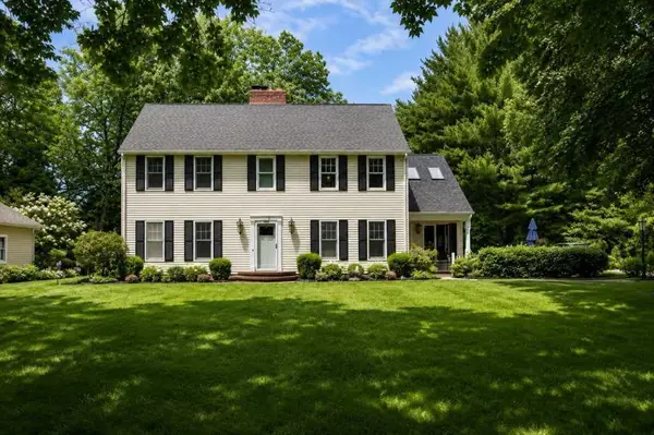 4698 Jamestown Drive, Stevensville, MI 49127