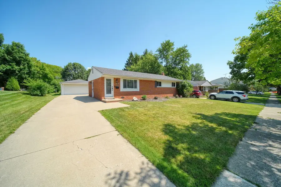 732 Bassett Drive, Saline, MI 48176 - #2
