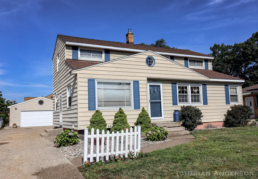 3551 Parkland Avenue Sw, Wyoming, MI 49509 - #2