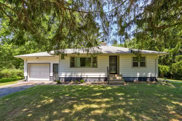 73028 26th Avenue, South Haven, MI 49090