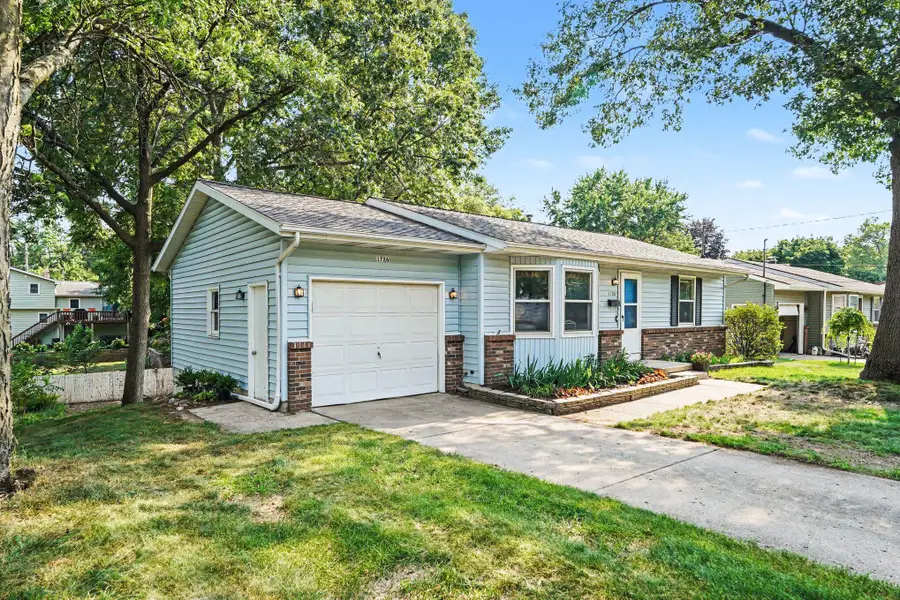 1726 6th Street Nw, Grand Rapids, MI 49504 - #3