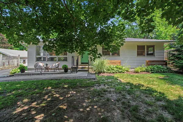 7660 Grand Street, Dexter, MI 48130