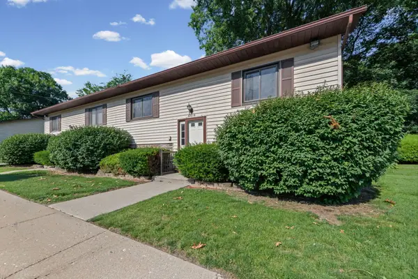 38116 Hixford Place, Westland, MI 48185