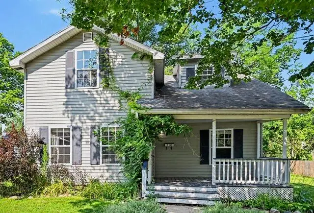 210 Days Avenue, Buchanan, MI 49107 - #1